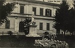 V1924